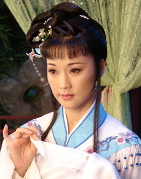 梨园子弟,方亚芬简介