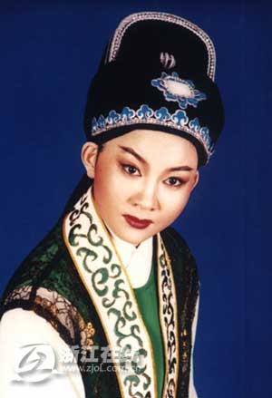 梨园子弟,陈伊娜简介