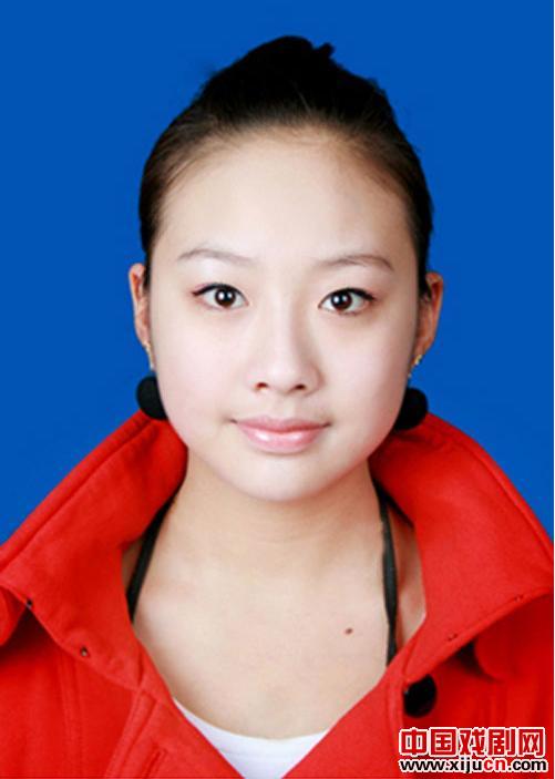 梨园子弟,梁雅晴简介
