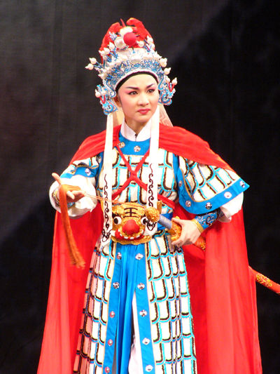 梨园子弟,李霄雯简介著名越剧演员
