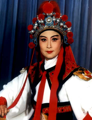 梨园子弟,尹钦阳简介著名越剧演员