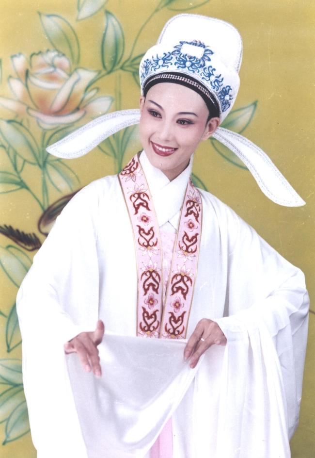 梨园子弟,吴秋萍简介著名越剧演员